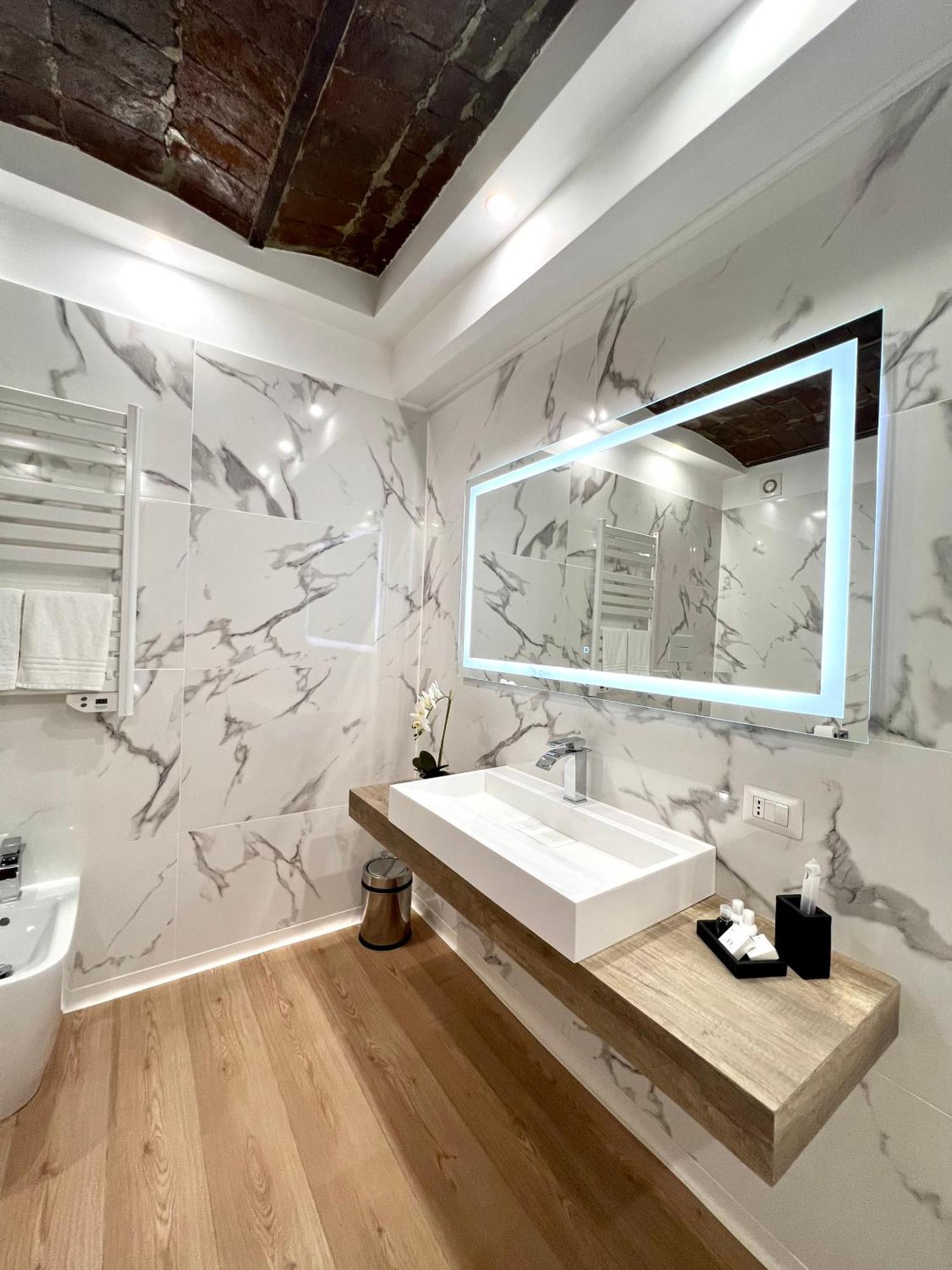 Miluar Luxury B&B - Vanvitelli Νάπολη Εξωτερικό φωτογραφία