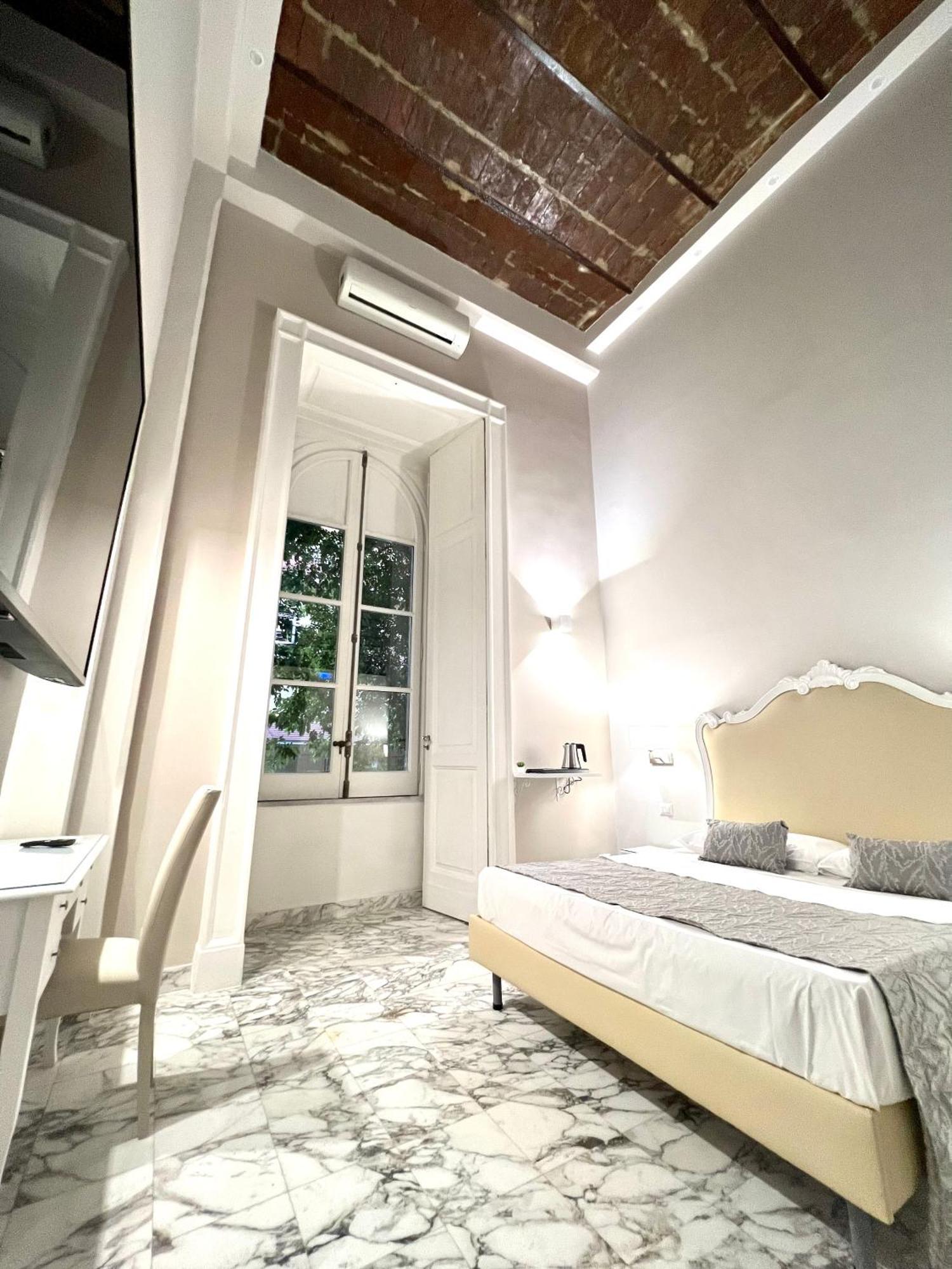 Miluar Luxury B&B - Vanvitelli Νάπολη Εξωτερικό φωτογραφία